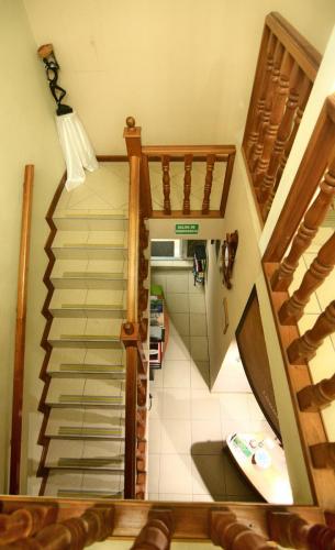 Escaleras a segundo nivel, Hotel Máximos